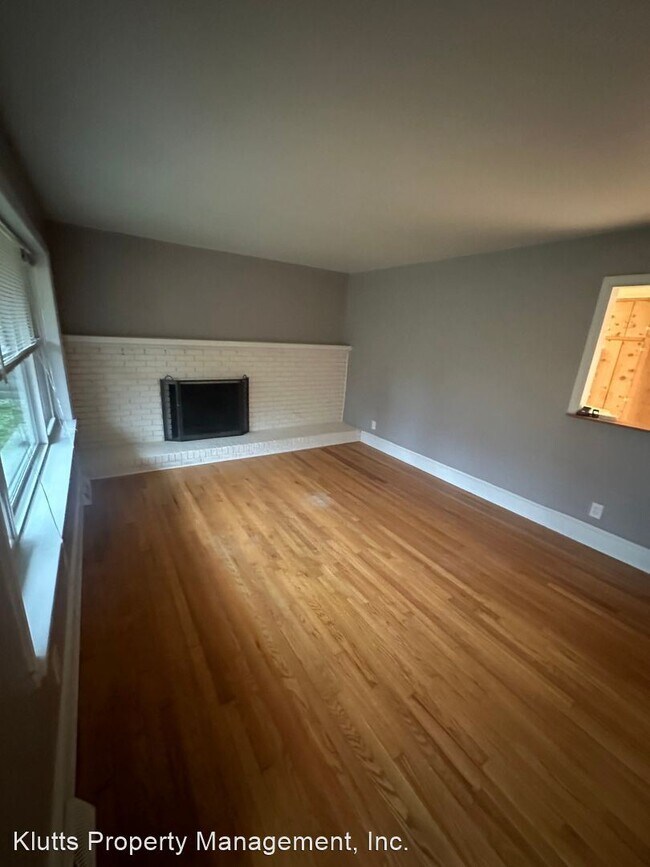 Foto del edificio - 3 br, 1.5 bath House - 1615 Burnley Road