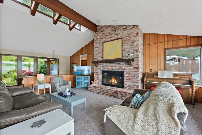 Foto del edificio - 153 Maple Ln NW