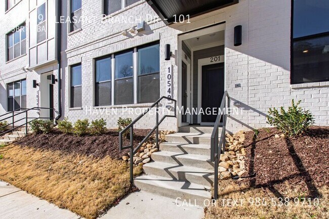 Foto del edificio - 10549 Pleasant Branch Dr