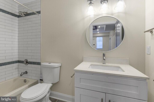Building Photo - 509 Gorgas Ln