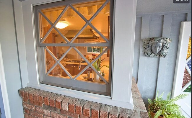 Foto del edificio - 16711 Greenview Ln