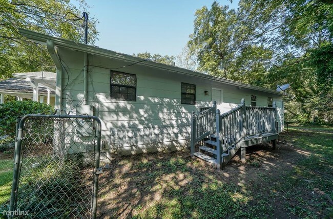 Building Photo - 4 br, 2 bath House - 1507 S Gordon Street