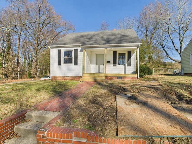 Photo - 500 Pelham Dr Apartment