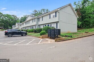 Building Photo - 358 N 19th St