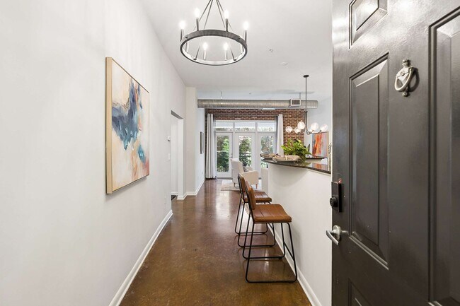 Foto del edificio - Stylish 1/1 Condo in Inman Park, Right on the ATLBeltLine!