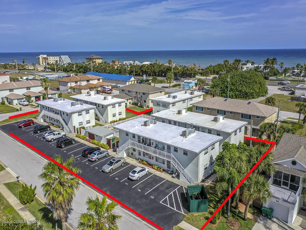 Foto principal - 651 Palm Dr