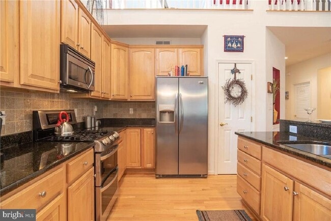 Building Photo - 32602 Seaview Loop
