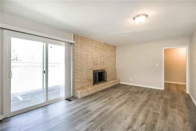 Foto del edificio - 3417 NW 41st St