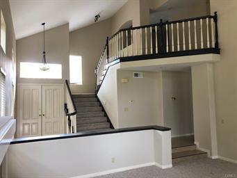 Building Photo - 37 Argos