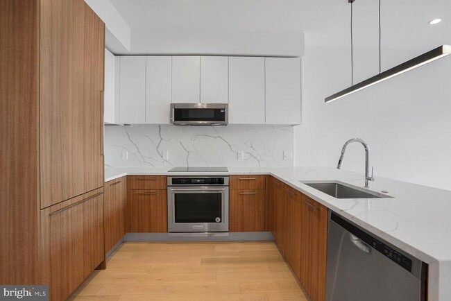 Foto del edificio - 7700 Georgia Ave NW