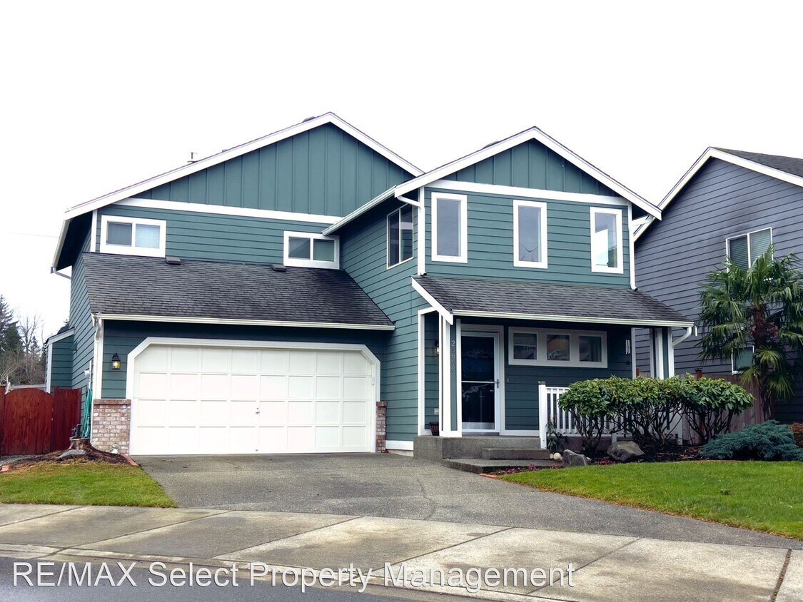 4 br, 2.5 bath House 21663 SE 281st St House Rental in Maple Valley