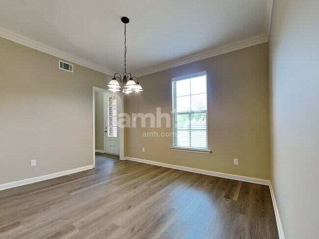 Foto del edificio - 4616 Wedge Hill Dr