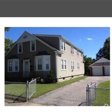 Building Photo - 104 Naples Ave