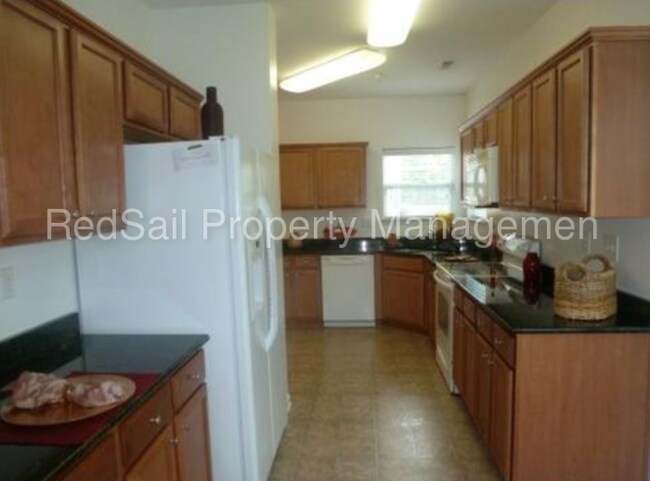 Foto del edificio - 713 Windy Way