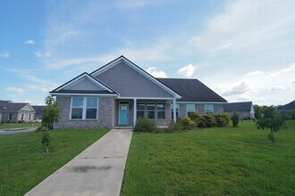 Building Photo - 3846 Arbor Dr