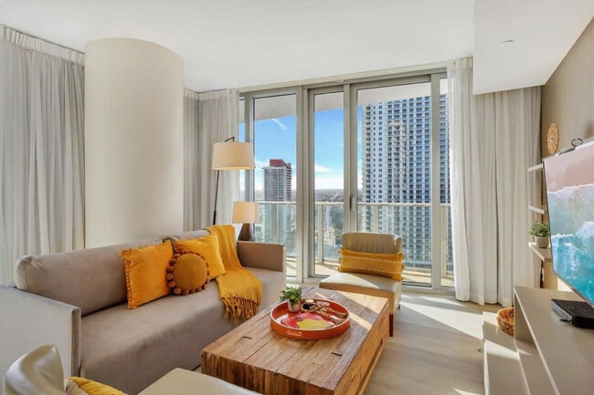 Building Photo - 4111 S Ocean Dr