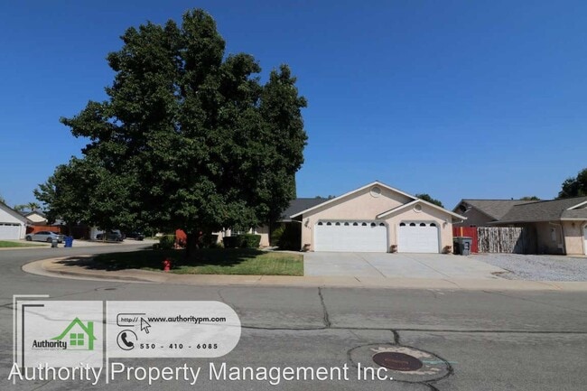 Building Photo - 4 br, 2 bath House - 3903 Bristol Dr