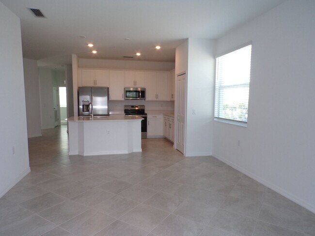 Building Photo - Brand New 3/2/2 Heritage Landing Condo
