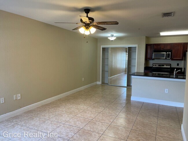 Building Photo - 1 br, 1 bath House - 14890 Pleasant Bay Ln...