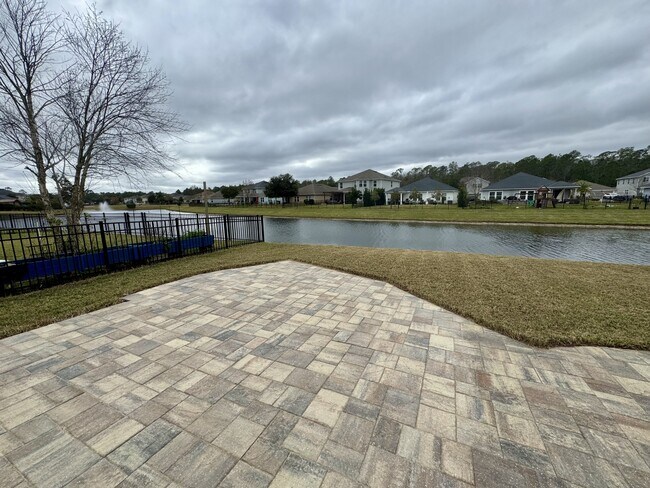 Foto del edificio - 14916 Durbin Cove Way