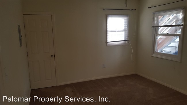 Building Photo - 405 N Juniper St