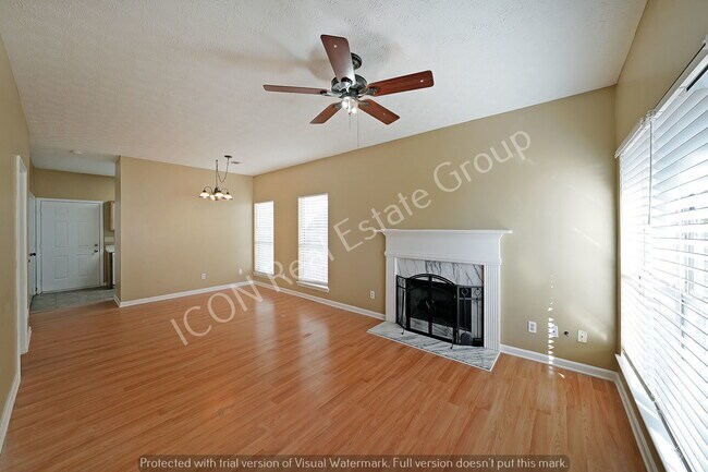Building Photo - 27 Timber Ridge Dr