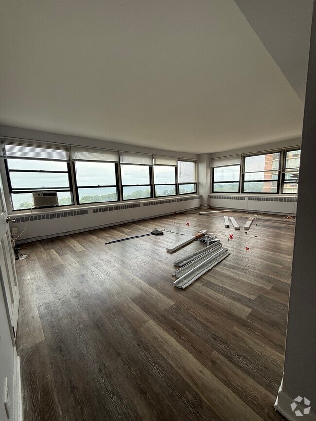 Building Photo - 4230 N Marine Dr