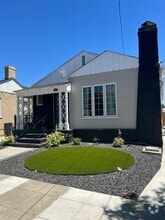 Building Photo - 1540 77th Ave