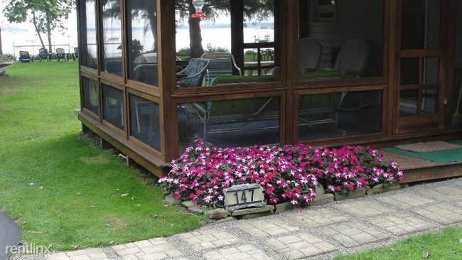 Foto del edificio - 147 Sea Lion Dr