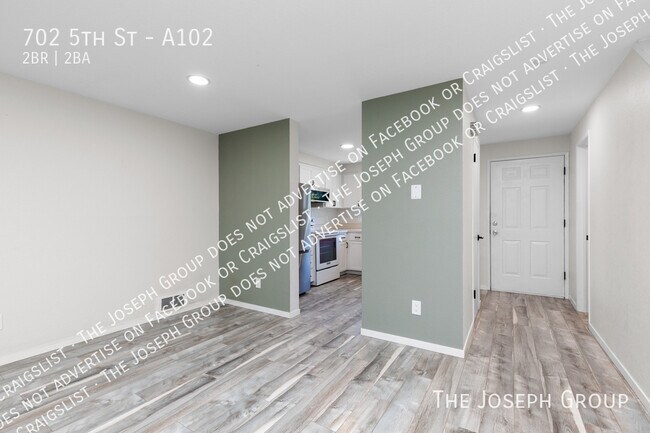 Foto del edificio - 702 5th St
