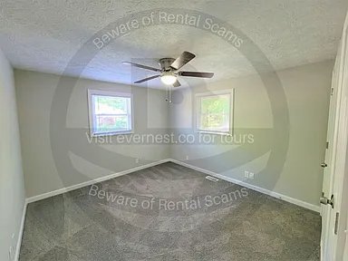 Foto del edificio - 225 Holly Smith Dr