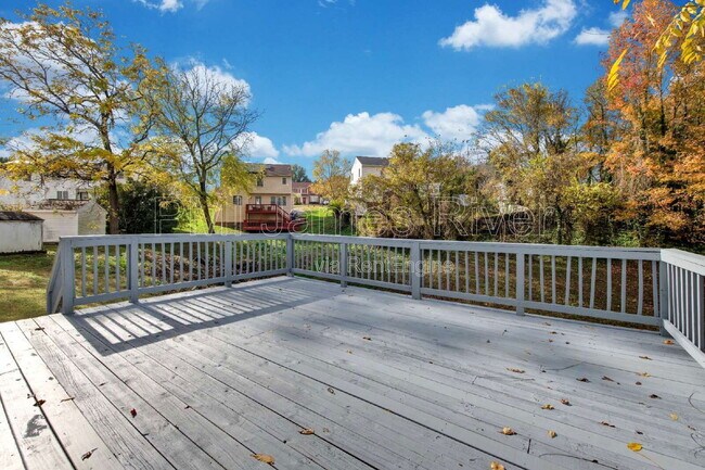 Foto del edificio - 3006 Creek Meadow Cir