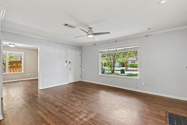 Foto del edificio - 4012 W 6th St