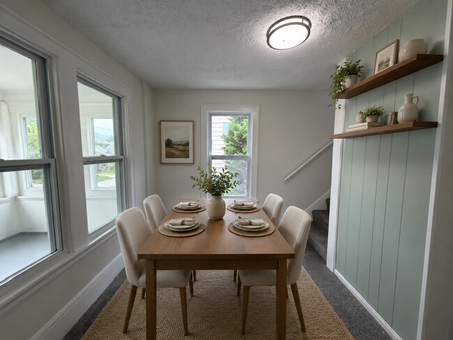Building Photo - Move-In Ready 3-Bedroom Home with Large Yard and Great Everyday Features