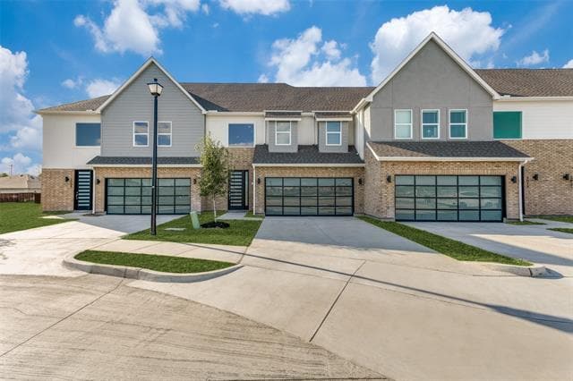 Foto del edificio - 3013 Mayeda Cir