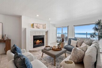 Building Photo - 1362 Seacoast Dr
