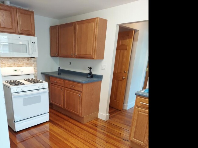 Foto del edificio - 1 bedroom in Quincy MA 02171