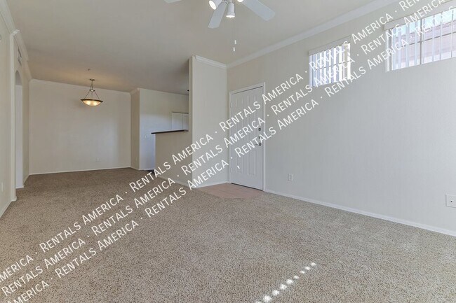 Building Photo - Cute one bedroom with patio