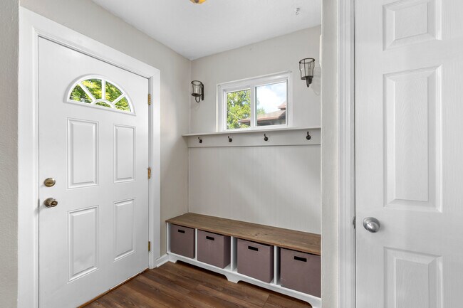 Foto del edificio - 7748 Clevedon St