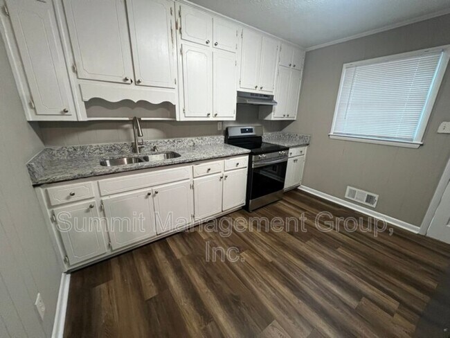 Foto del edificio - 8107 Cardav Ct
