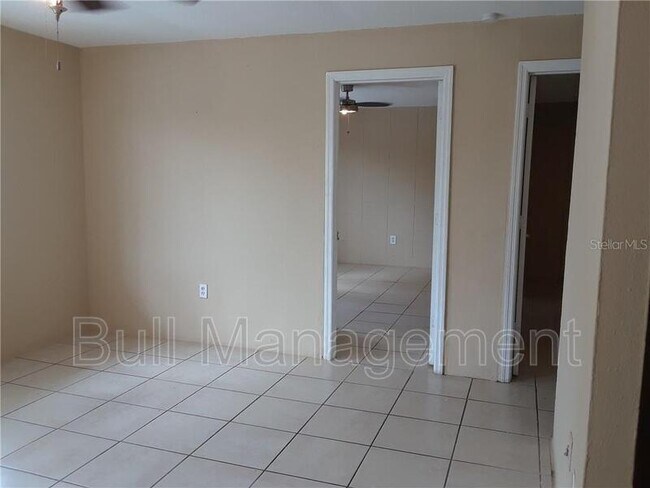 Foto del edificio - 1032 West Jefferson Street