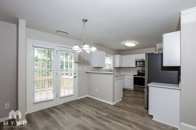 Building Photo - 5400 Alafia Ct