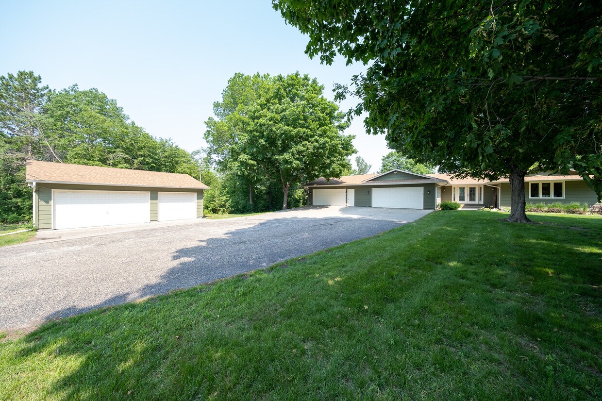 Primary Photo - 5630 Luther Rd SE