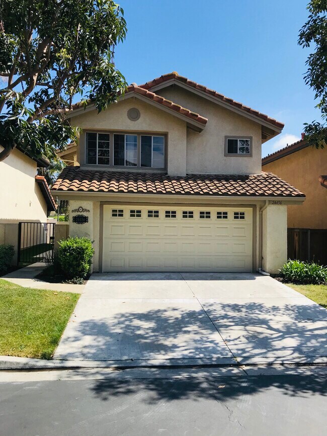 Building Photo - 24456 Cielo