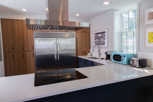 Interior Photo - 6 BR, 6 BA Co-living Apartment, Artist Des...