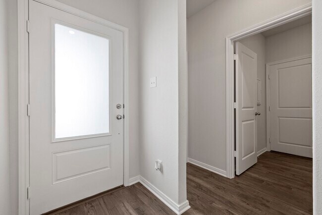 Building Photo - 10627 Millet Ct