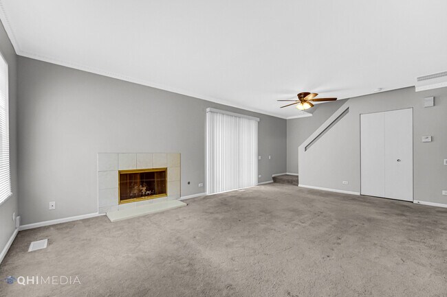 Foto del edificio - 425 Monmouth Ct