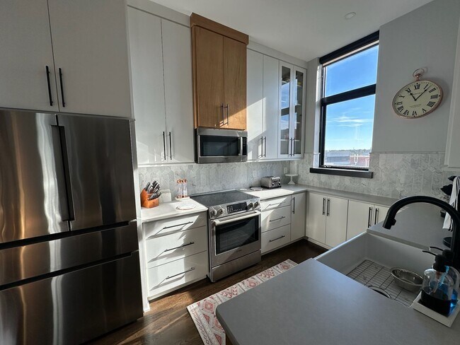 Foto del edificio - Beautiful 1 Bedroom 1.5 Bath Condo in down...