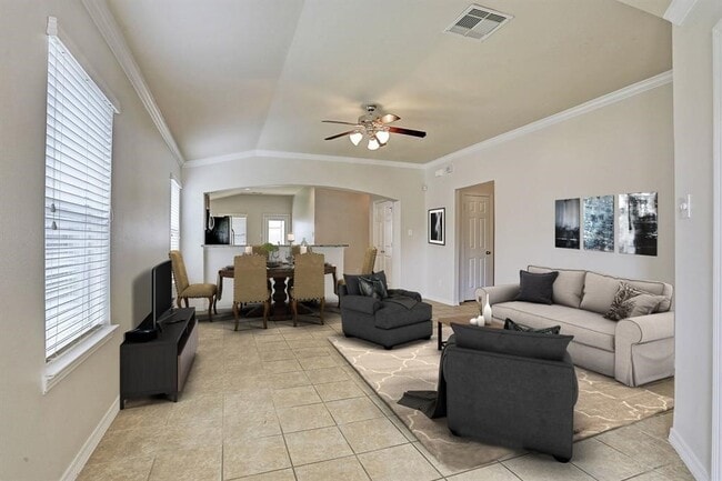 Foto del edificio - 13011 Trail Manor Dr