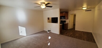 Building Photo - Sandstone Apartment Homes